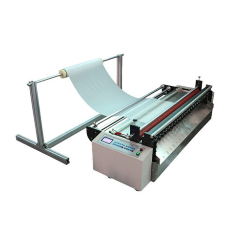 Automatic cutting machine for belt