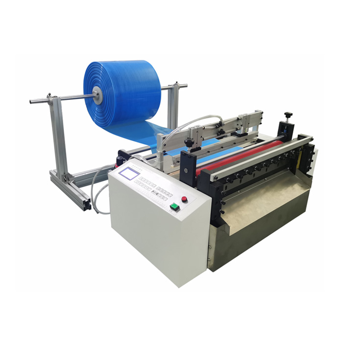 Automatic cutting machine for belt