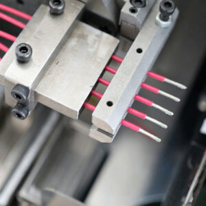 Full Automatic Five Wires Cutting Laser Stripping and Tinning Machine